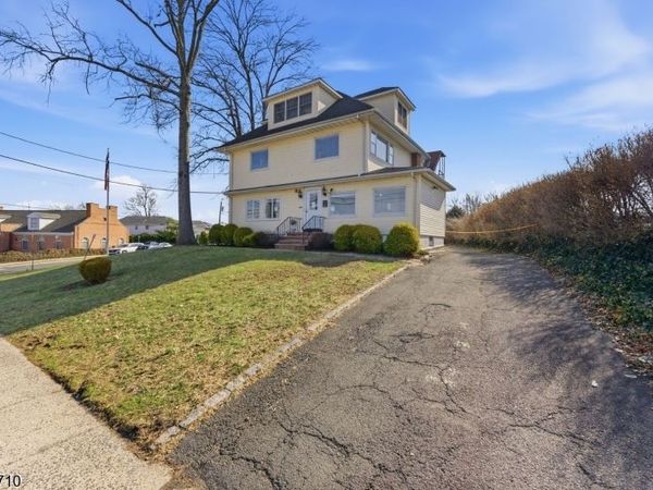 1307 Stuyvesant Ave, Union, NJ 07083