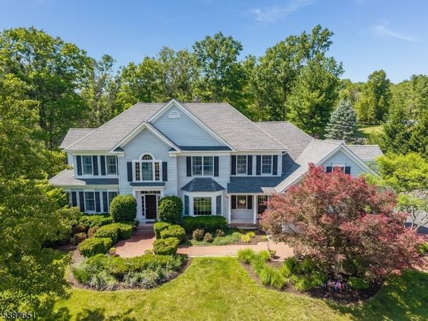 26 Chalfonte Dr, Clinton, NJ 08833