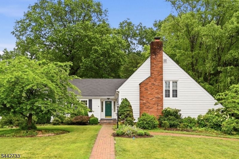 25 Trouville Dr, Parsippany-troy Hills, NJ 07054 Main Photo