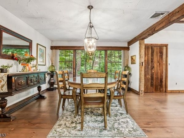 765 Pines Lake Dr, Wayne, NJ 07470