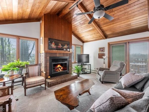 10 Woodmere Rd, West Caldwell, NJ 07006