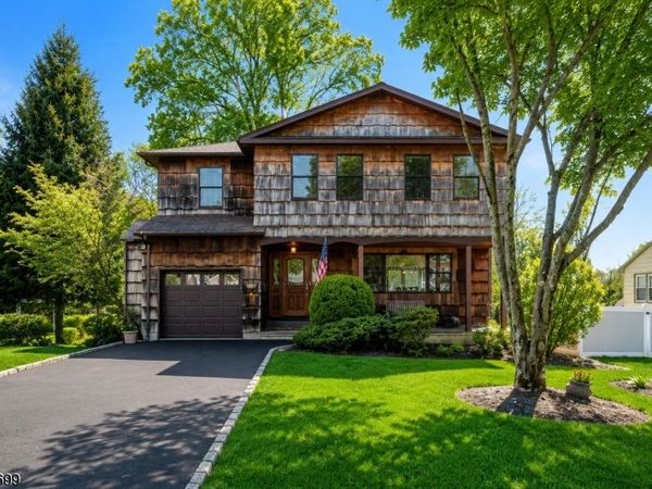 10 Woodmere Rd, West Caldwell, NJ 07006