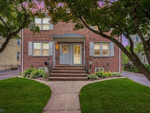 23 Myrtle St, Cranford, NJ 07016