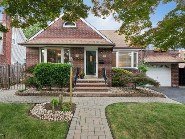 179 Baltusrol Ave, Springfield, NJ 07081