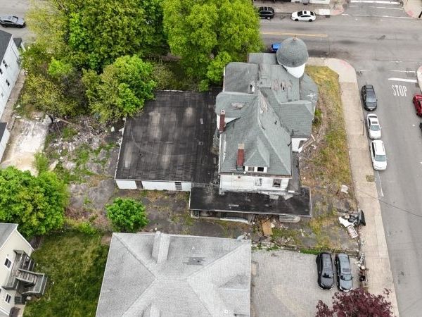 111 Belmont Ave, Paterson, NJ 07522