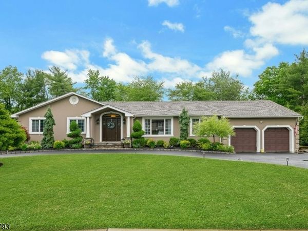 13 Merlin Pl, Montville, NJ 07058