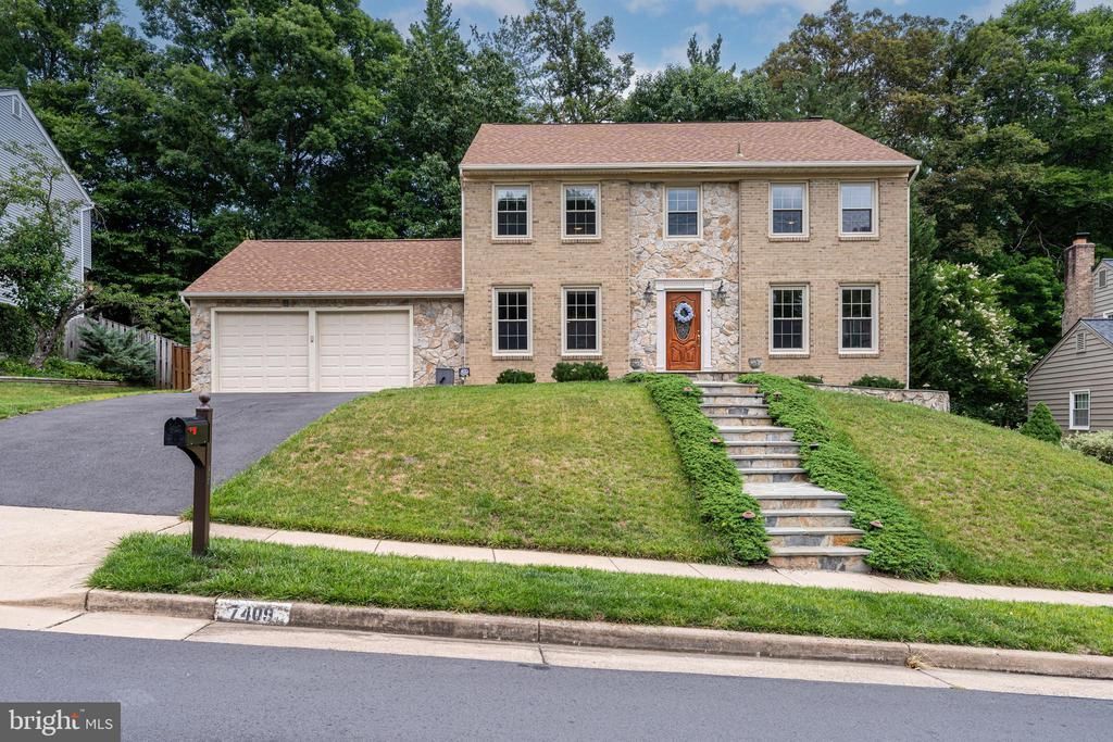 7409 SHADY PALM DRIVE , SPRINGFIELD, VA 22153
