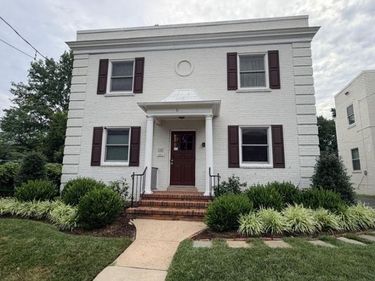 6 SUNSET DRIVE, Unit 1, ALEXANDRIA, VA 22301