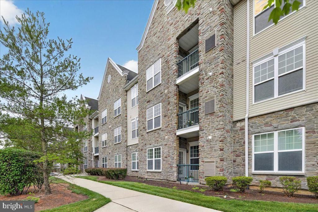 100 Middlesex Boulevard, Unit 314, Plainsboro, NJ 08536 Main Photo
