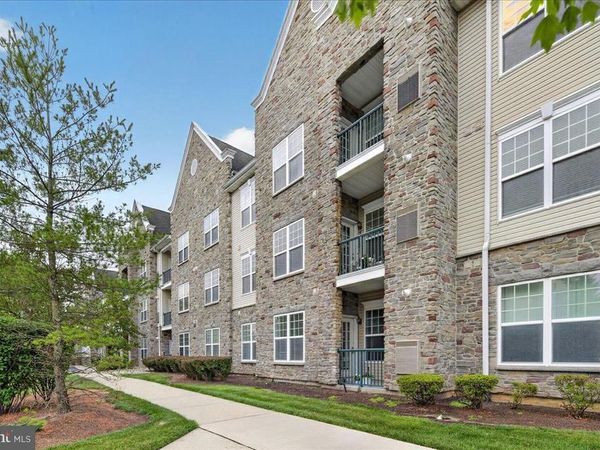 100 MIDDLESEX BOULEVARD, Unit 314, PLAINSBORO, NJ 08536