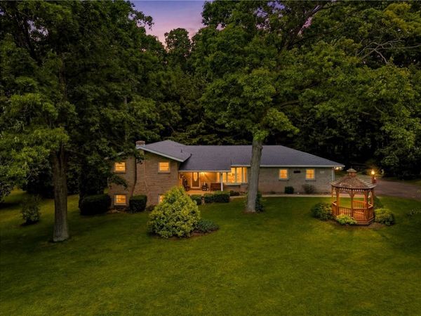 202 Culligan Rd, Friedens, PA 15541