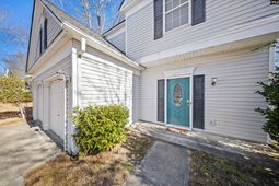 820 Neighbor Lane  photo 4