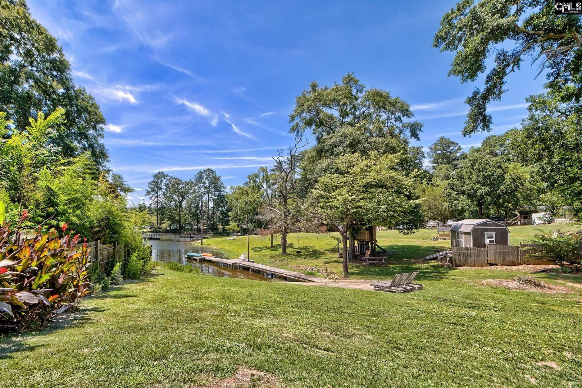 1060 Carolina Lane  Photo 11