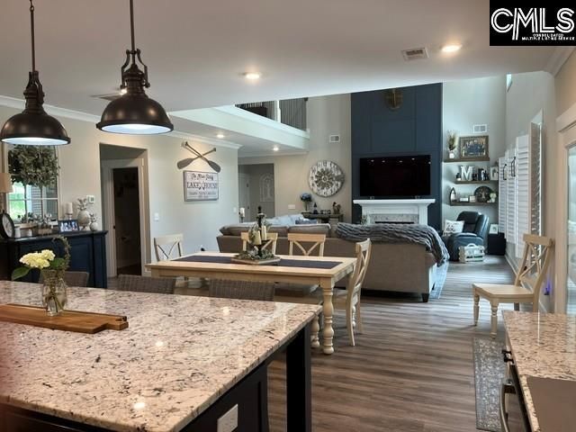 408 Lookover Pointe Road  Photo 12