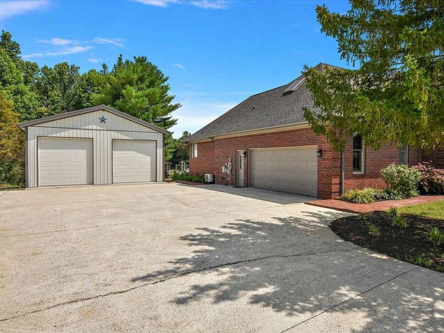 Property Image 60
