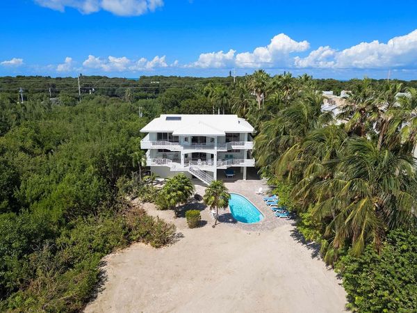 87445 Old Highway, ISLAMORADA, FL 33036
