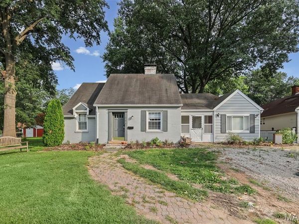 308 Carlyle Avenue , Belleville, IL 62221