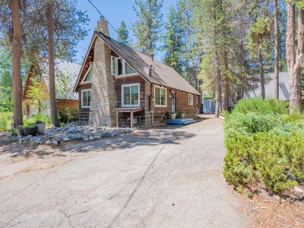 952 Linda Avenue, South Lake Tahoe, CA 96150