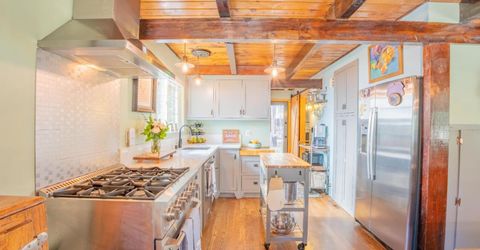 952 Linda Avenue, South Lake Tahoe, CA 96150 Photo