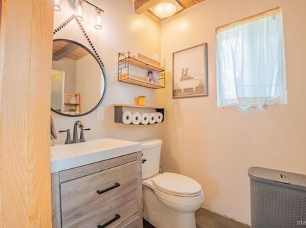 952 Linda Avenue, South Lake Tahoe, CA 96150 Photo