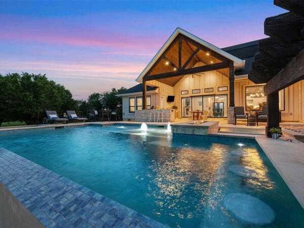 340 Beltorre DR, Georgetown, TX 78633