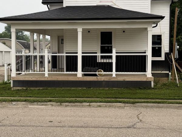 8049 High Street NE, Thurston, OH 43157
