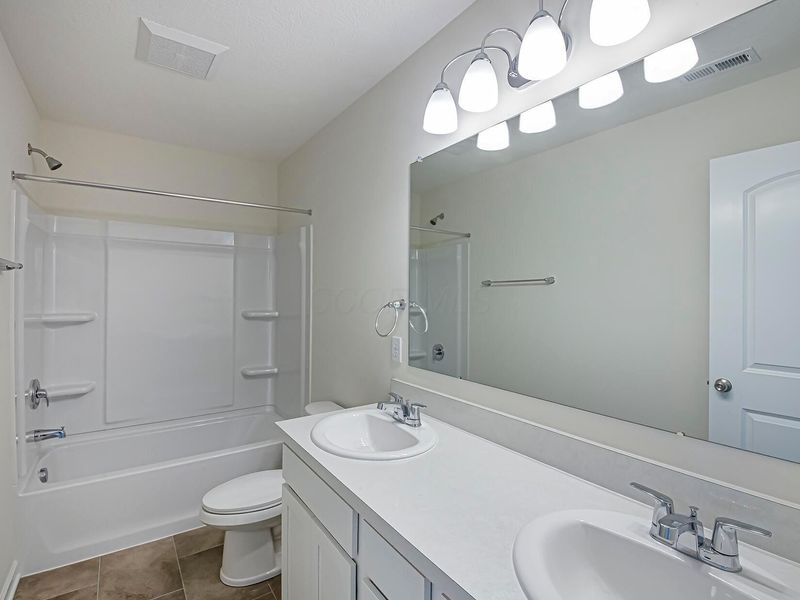 333 Honeysuckle Street, Unit Lot 318, South Bloomfield, OH 43103 Photo 22