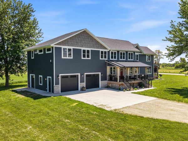 W9020 Breezy Point Road, Beaver Dam, WI 53916