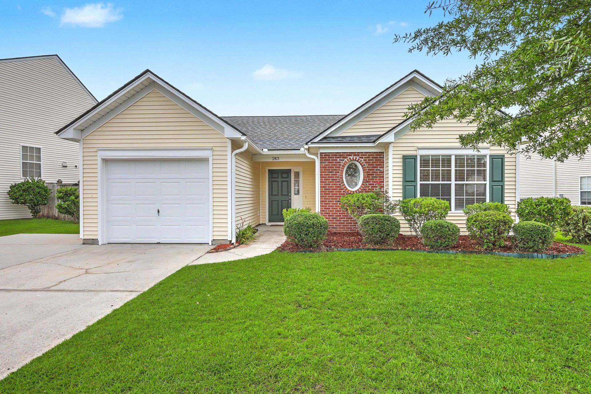 243 Dunning Road Photo 1