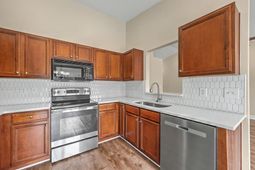 243 Dunning Road photo 4