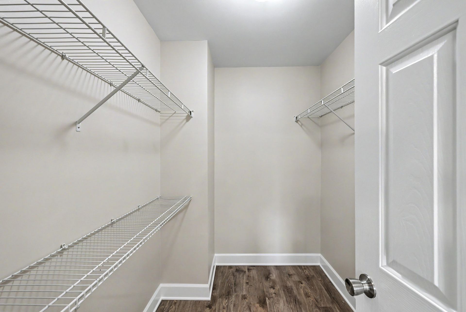 243 Dunning Road Photo 20