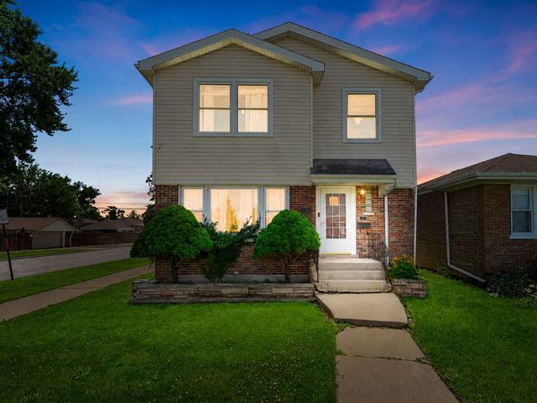3801 W 80th Street , Chicago, IL 60652