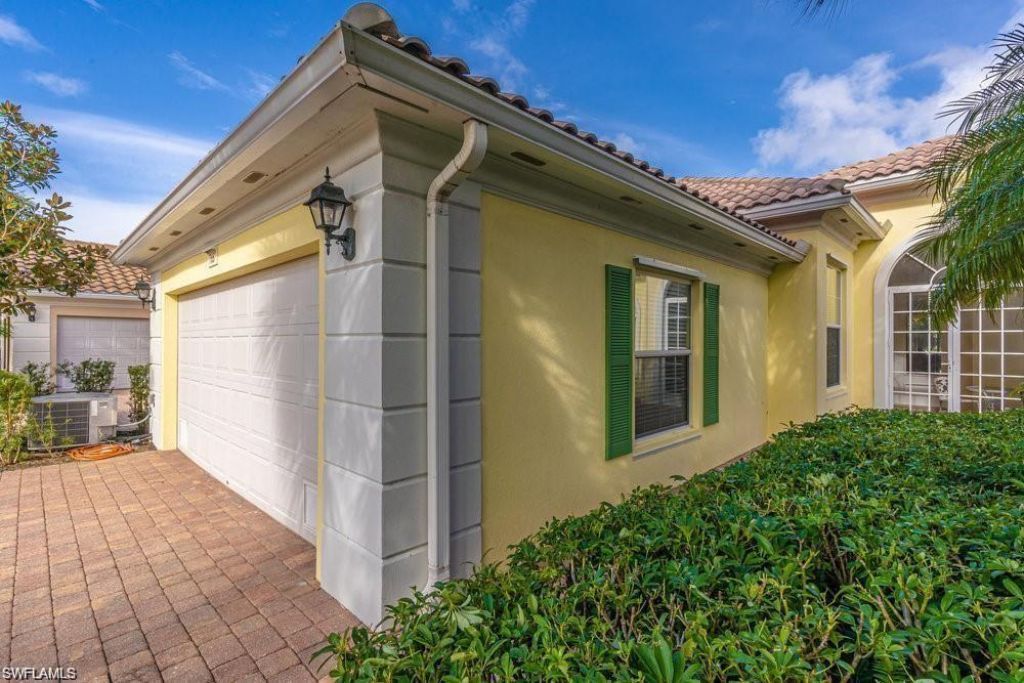 7687 Hernando Ct, Naples, FL 34114 Photo