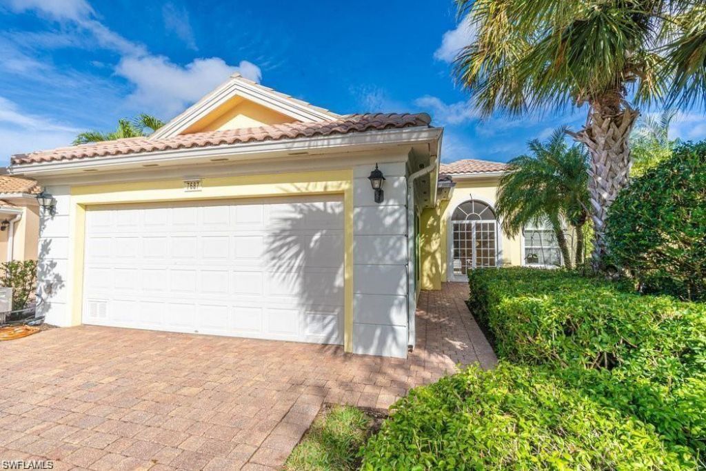 7687 Hernando Ct, Naples, FL 34114 Photo