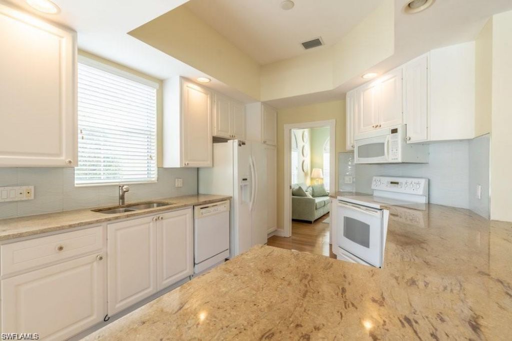 7687 Hernando Ct, Naples, FL 34114 Photo