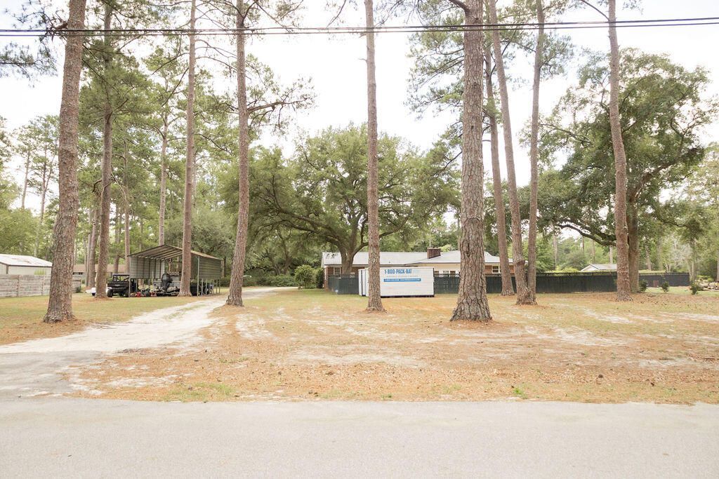 210 Jasmine Drive Photo 36
