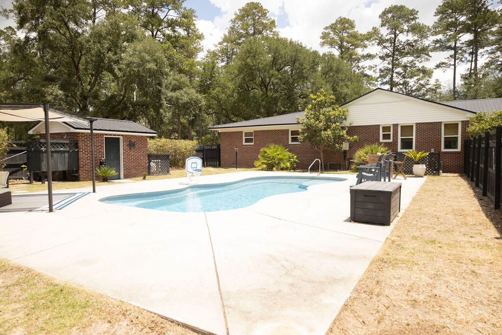 210 Jasmine Drive Photo 41