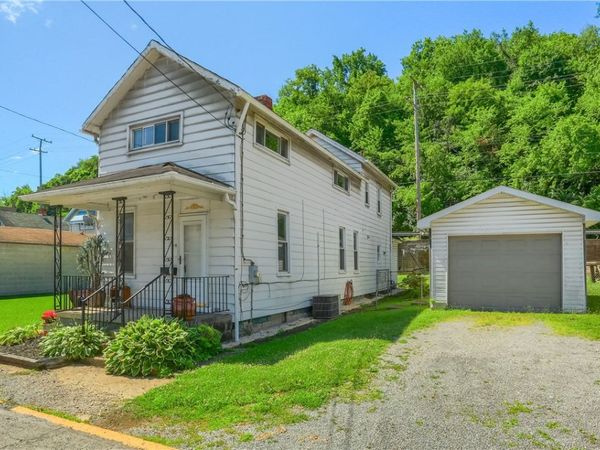 1550 Glenn Way, Pittsburgh, PA 15136