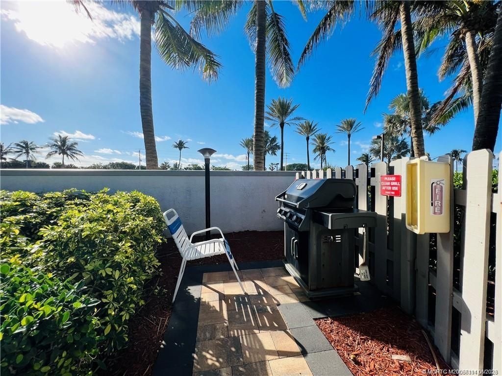 8880 S Ocean Drive , Unit 402, Jensen Beach, FL 34957 Photo