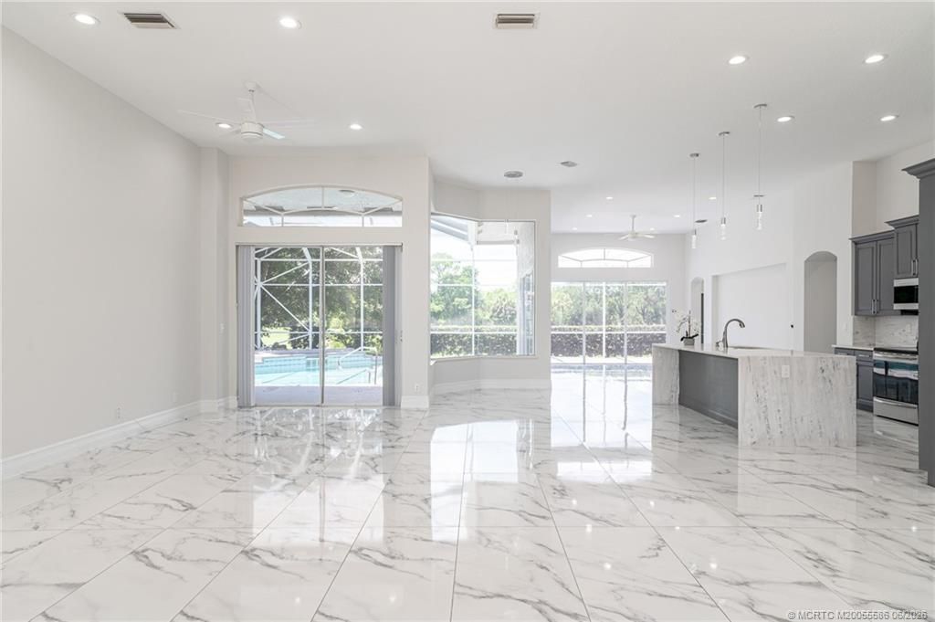 1812 SE Killean Court, Port Saint Lucie, FL 34952 Photo
