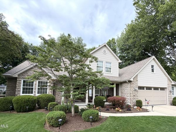 1008 Hialea Court, Holland, OH 43528