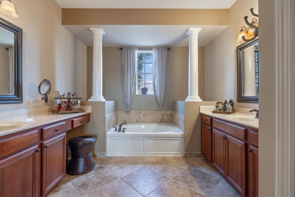 5555 53rd Avenue, Vero Beach, FL 32967 Photo