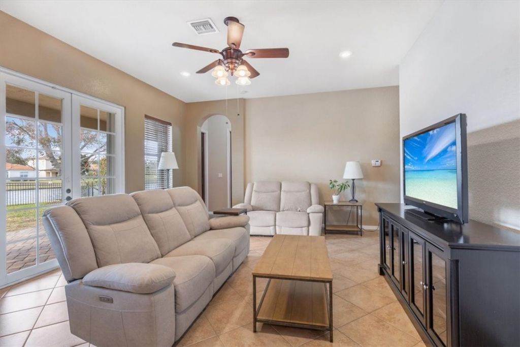 5555 53rd Avenue, Vero Beach, FL 32967 Photo
