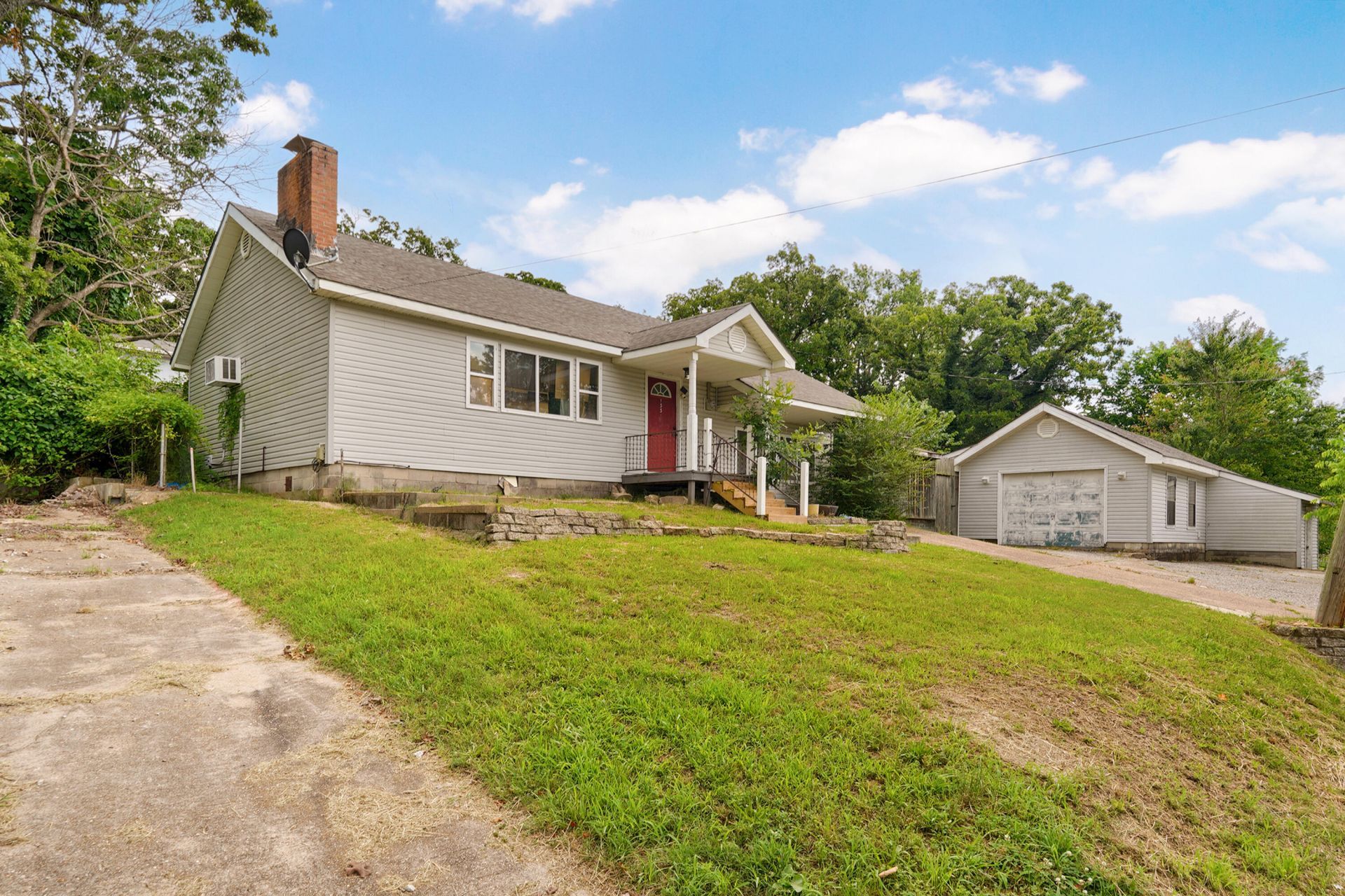 133 Atchison Avenue, Forsyth, MO 65653 Main Photo