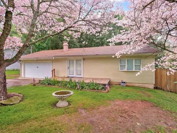 2653 E Cragmont Street , Springfield, MO 65804