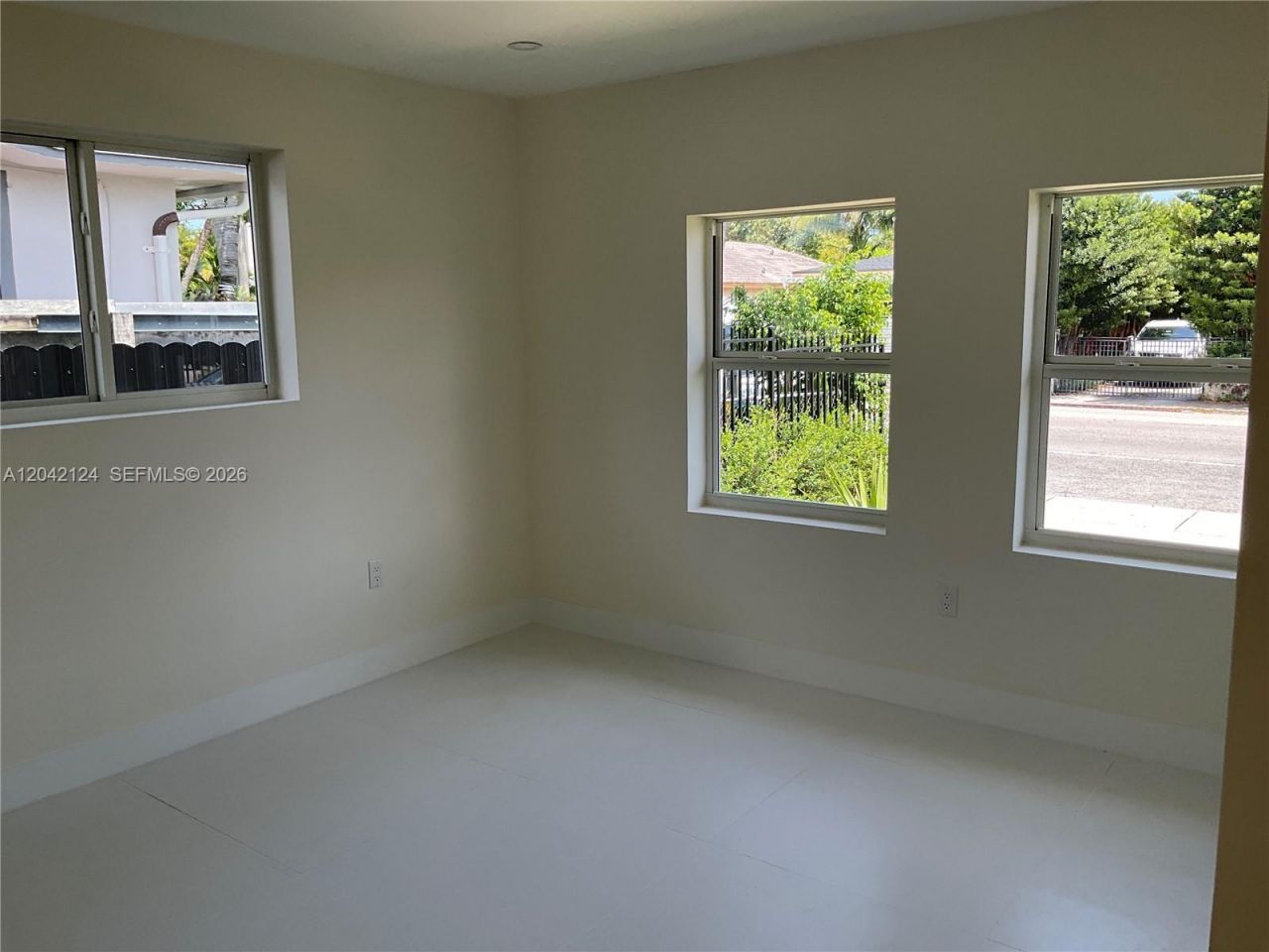 2315 NW 3rd St , Miami, FL 33125 Photo