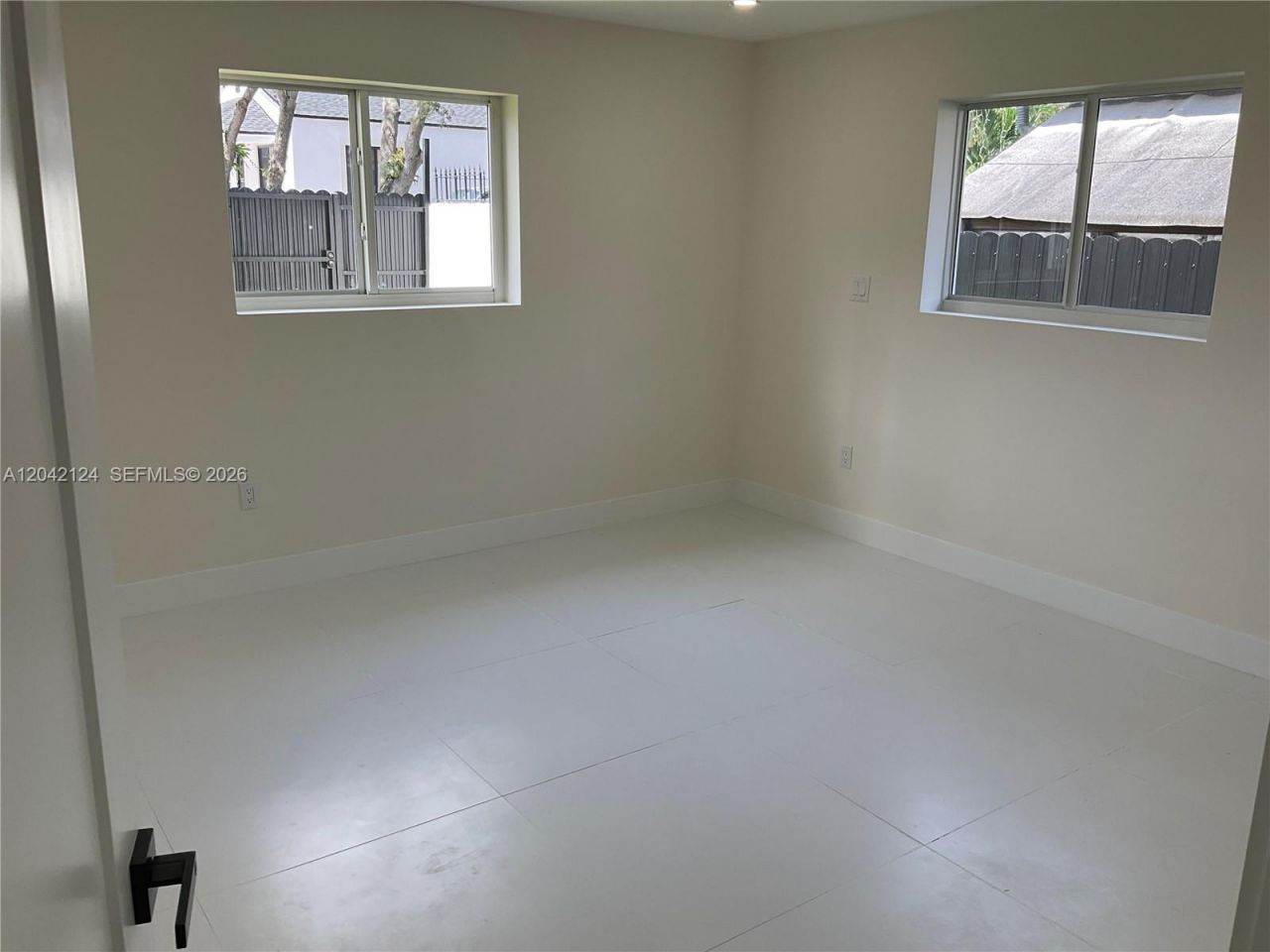 2315 NW 3rd St , Miami, FL 33125 Photo