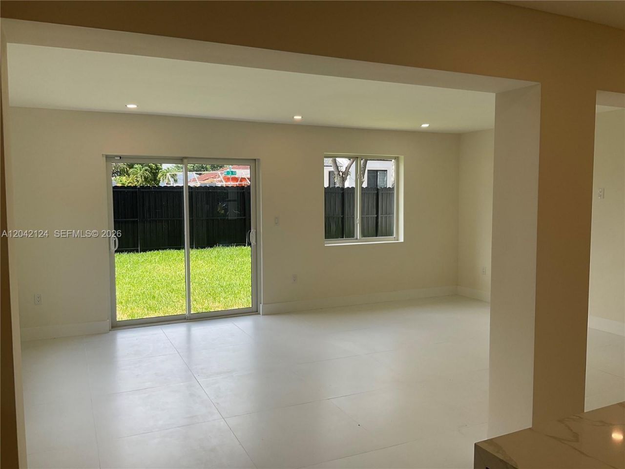 2315 NW 3rd St , Miami, FL 33125 Photo