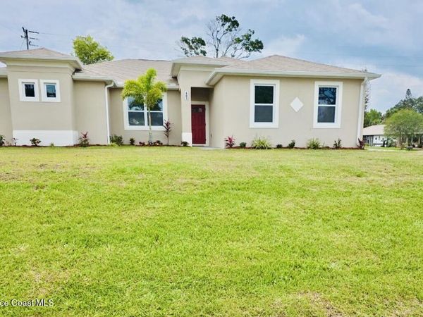 401 Homestead Avenue NE , Palm Bay, FL 32907