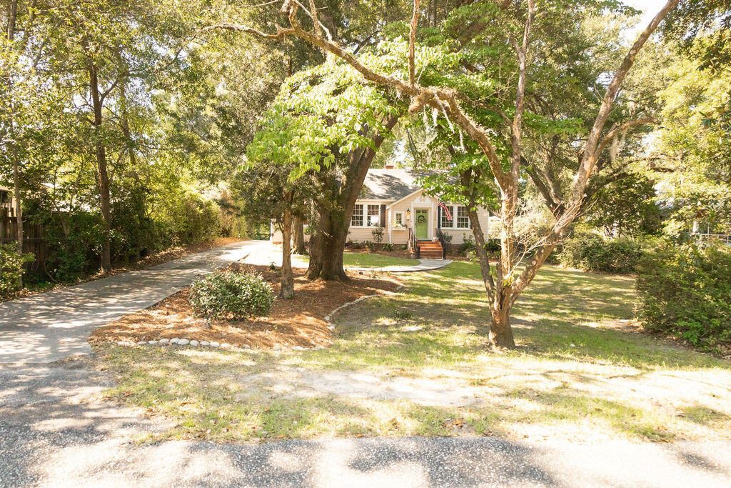 212 Valley Street Photo 1